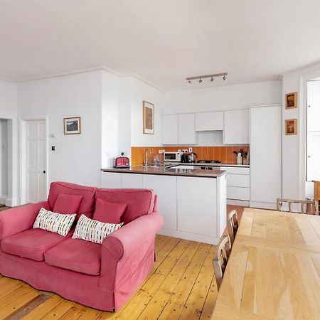 Stunning Georgian Apartment In Central Бат Екстер'єр фото